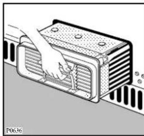 ARTHUR MARTIN ELECTROLUX ADC 534 E - Nettoyage du condenseur d'air - 1