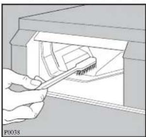 ARTHUR MARTIN ELECTROLUX AWF 1210 C - Le distributeur de produits - 2