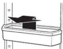 AMANA AZF33X16DW - Pour retirer et réinstaller le balconnet : - 1