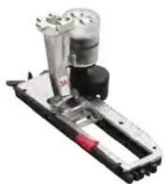 BERNINA 880 Plus - Mesurage automatique de la longueur d'une boutonnière de lingerie et stretch - 3