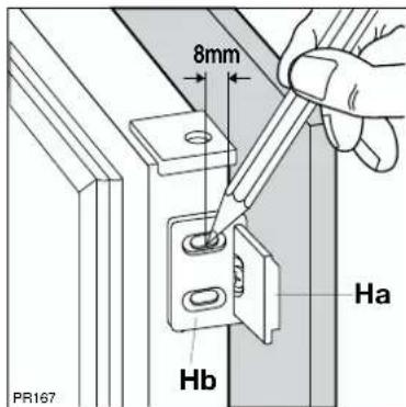 ELECTROLUX ERN29850 - Attentie: zorg ervoor dat de ventilatie openingen tijdens gebruik Niet worden afgedekt. - 11