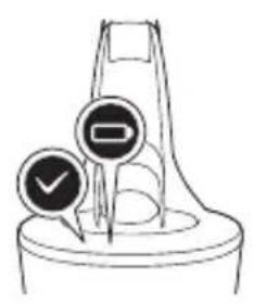 PHILIPS Series 6000 S6620 - Achtung: Vergewissern Sie sich, dass überschüssiges Wasser vor dem Einsetzen in das SmartClean-System immer abgeschüttelt wird. - 4