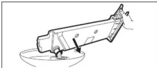 AEG T8DEC84S - Leeren des Wasserbehalters - 2