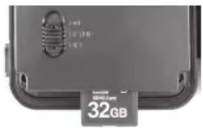 BUSHNELL NatureView HD Cam - Inserting the SD Card - 1