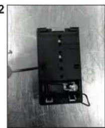 HOOVER HH64FC - Open het deksel in deze volgorde: - 2