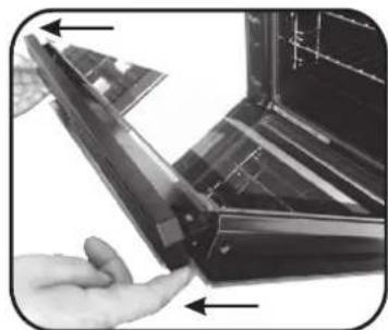 HOOVER HOAP65VX - RETRAIT ET NETTOYAGE DES VITRES - 4