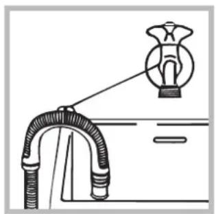 INDESIT WIXXL 126 S (EU).1 - Connecting the water inlet hose - 4