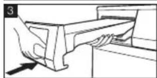 ELECTROLUX EDH97941 - Emptying the water reservoir - 4