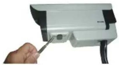 D-LINK DCS7510 - Regolazione di messa a fuoco e zoom - 2