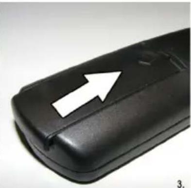 TECHWOOD CL24ITM12FDVX - Inserting Batteries - 2