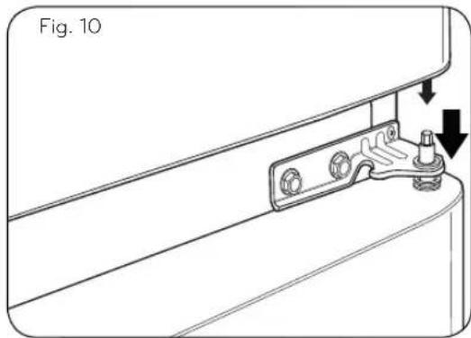LG LTCS24223S - Replacing Freezer Door - 1