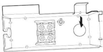 MAYTAG MDB8959SKK - Fije el cable en el protector de cables - 1
