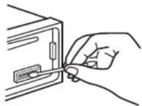 SONY CDXGT10W - Nettoyage des connecteurs - 1