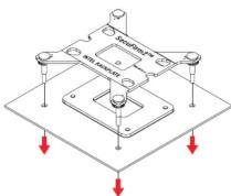 Noctua NHU9S - Fixation de la contre-plaque - 1