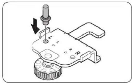 SAMSUNG RT21M6215SR - STEP 6 Reverse the bottom hinge - 1