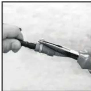 HOOVER DYH 9913NA2XS - Fit the Hose as Follows: - 2