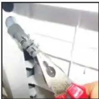 HOOVER DNC D813BXS - Installes le Kit Suivant les Instructions: - 1