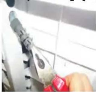 HOOVER DMC D1013BXS - Hortumu Aşağıda Tariflenen Şekilde Bağlayın: - 1