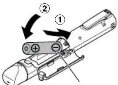 OLYMPUS VP20 - Insertion de la pile - 2