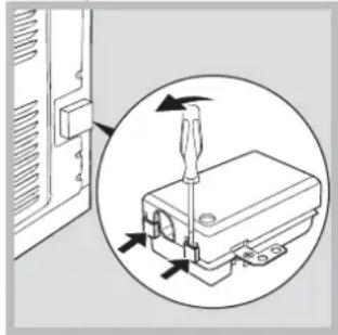 INDESIT I6VSH2(W)EX - Montaje del cable de alimentacion - 1