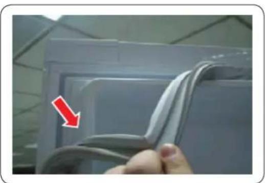 SAMSUNG RB33J3420WW - So bauen Sie die Dichtung aus - 1