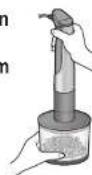 PANASONIC MXS401 - Abschlussbend Einschalttaste loslassen und Kindersicherung aktivieren. Sicherstellen, dass das Gerät zu einem Stillstand gekommen ist. Dann den Mixer aus dem Adapter halten. - 1