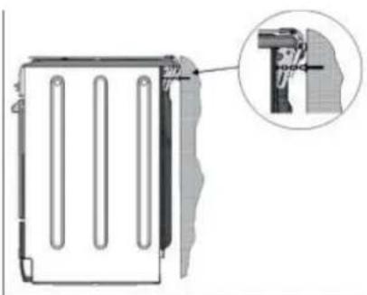 INDESIT K3C51(W)U S - A correia de segurança - 1