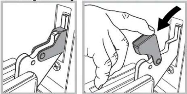 INDESIT I6TG1G(X)GHEX - Removing and fitting the oven door: - 1