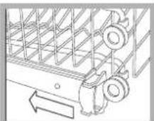 INDESIT DFP 273 NX FR - Never lift or lower the rack on one side only. - 1