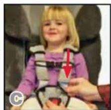 BRITAX Boulevard - Buckling and Tightening the Harness - 3