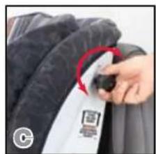 BRITAX Boulevard - Adjusting the Harness Height - 1