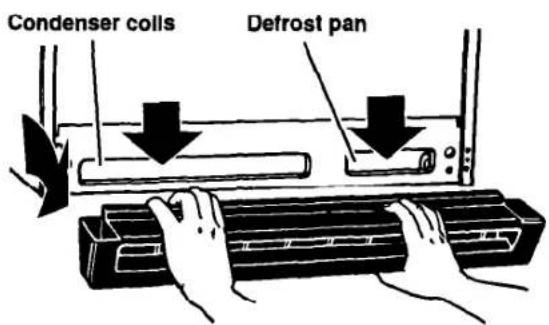 WHIRLPOOL ET16JMXDN00 - To replace the base grille: - 1