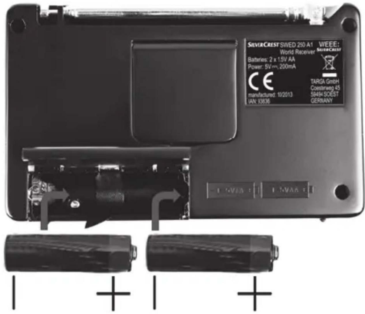 SILVERCREST SWD 250 A1 - Insertion des piles - 1