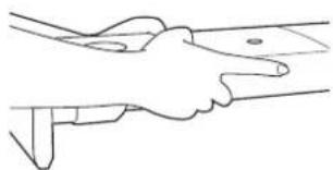 HOOVER HNC 771 XTSY - Pour retirer le réservoir - 2