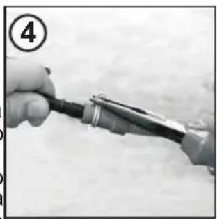 HOOVER DXW H9A3TCEXS - Coloque a mangueira como demonstrado: - 2