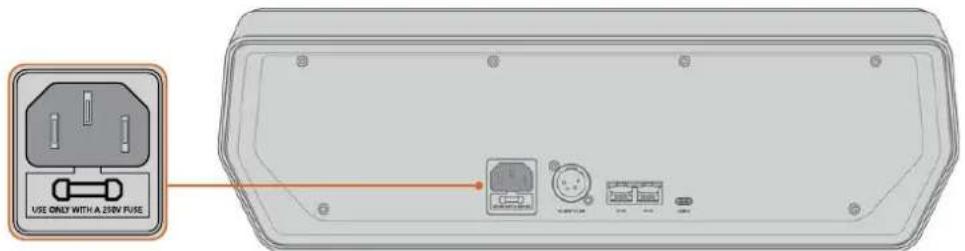 Blackmagic Design ATEM mini Pro ISO - Alimentación del panel - 1