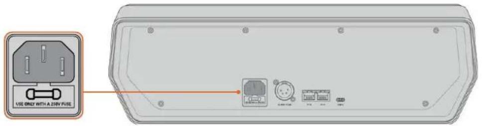 Blackmagic Design ATEM mini Pro ISO - ATEM Camera Control Panelの使用 - 2