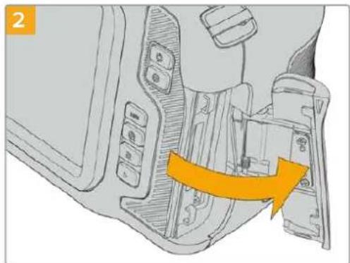 Blackmagic Design Pocket Cinema Camera 6K - CFast力一卜を插入る: - 2