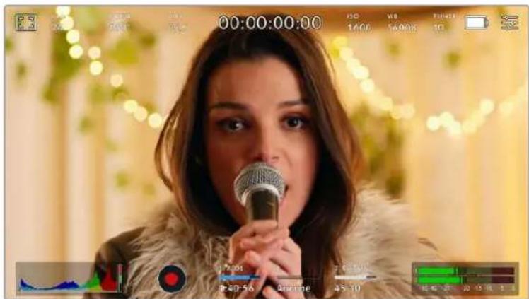 Blackmagic Design Pocket Cinema Camera 6K - Fonctionnalités de l'écran tactile - 1