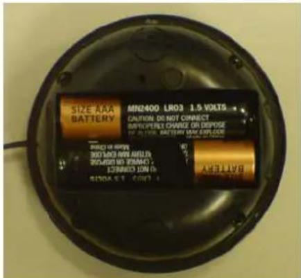 GLOBALSAT GD101 - Installer la Pile - 2