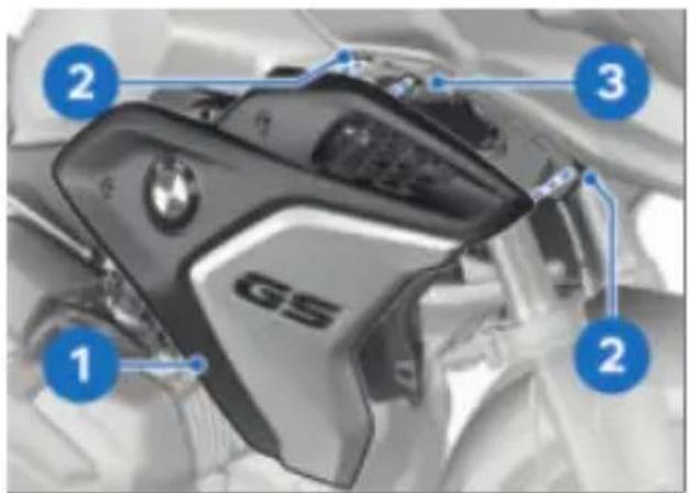 BMW R 1250 GS (2020) - Faire l'appoint de liquide refroidissement - 4