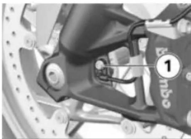 BMW F 900 XR (2020) - MAINTENANCE - 1