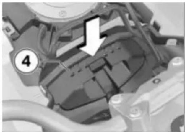 BMW F 750 GS (2020) - MAINTENANCE - 3