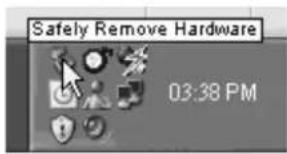 SYLVANIA SMPK4066 - Remove from USB port - 1