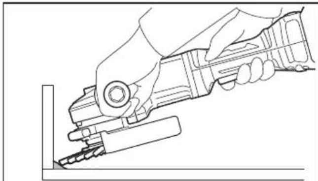 MAKITA DGA700 - 34