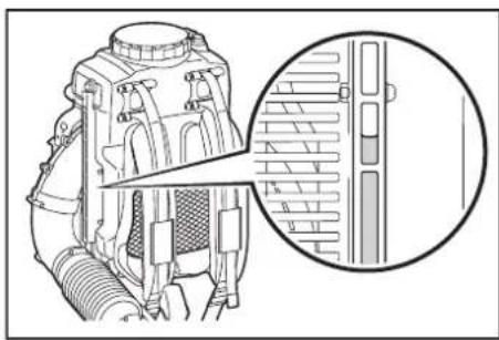 MAKITA PM7651H - Filling the solution tank - 4