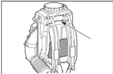 MAKITA PM7651H - Vullen van de spreimiddeltank - 3