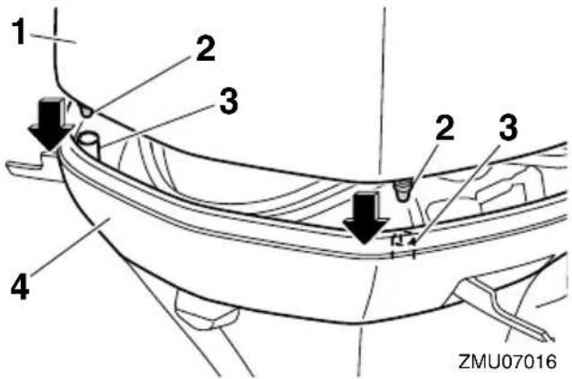 YAMAHA FL300B1 (2015) - Installation du capot supérieur - 3