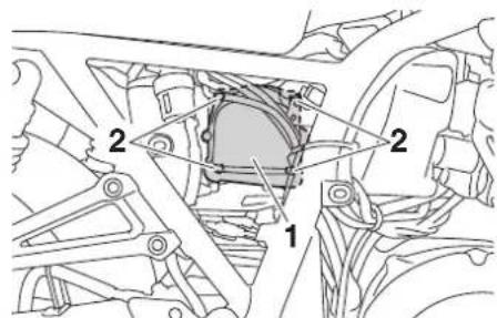 YAMAHA XJ1300 (2015) - Remplacement de l'élément du filtre à air - 2
