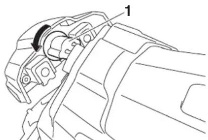 YAMAHA XJ1300 (2015) - Remplacement d'une ampoule d'éclairage de la plaque d'immatriculation - 4